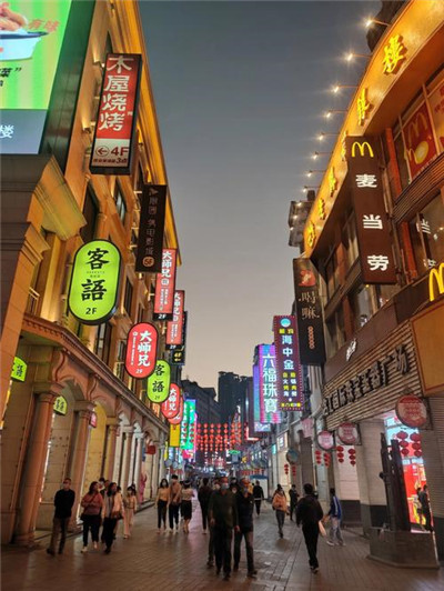 深圳东门水会95场：舒缓压力的不二之选！